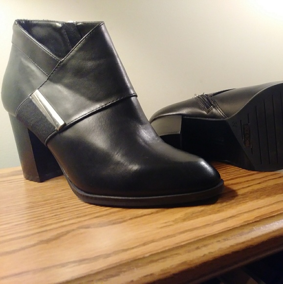 MariaMare Black Boots - Picture 2 of 4